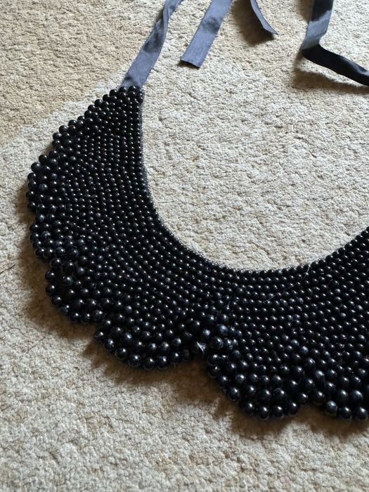 Воротник из бусин