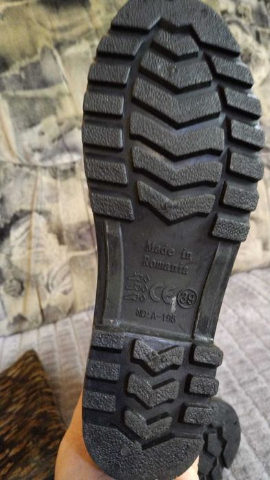 Cizme cauciuc 39, noi