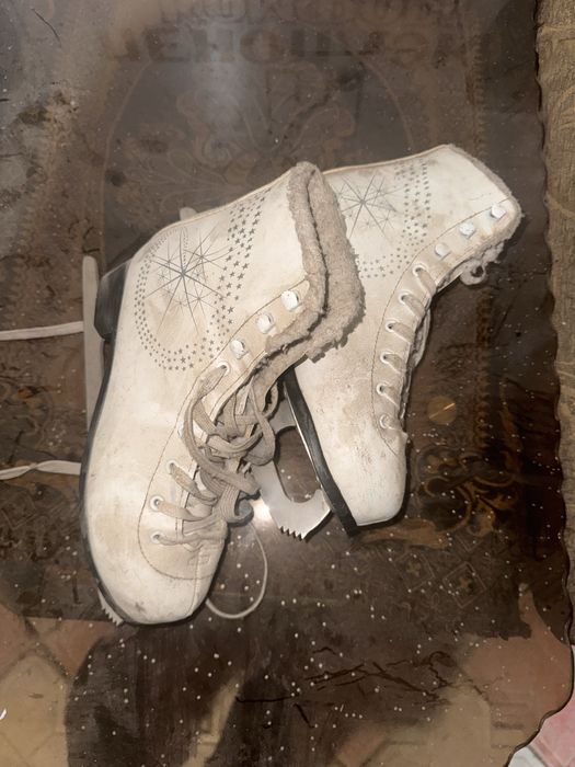 Коньки 38,39 размеры