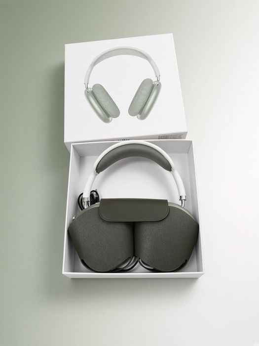 Продаётся Airpods Max