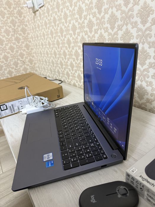Продам наутбук Huawei MateBook D 16