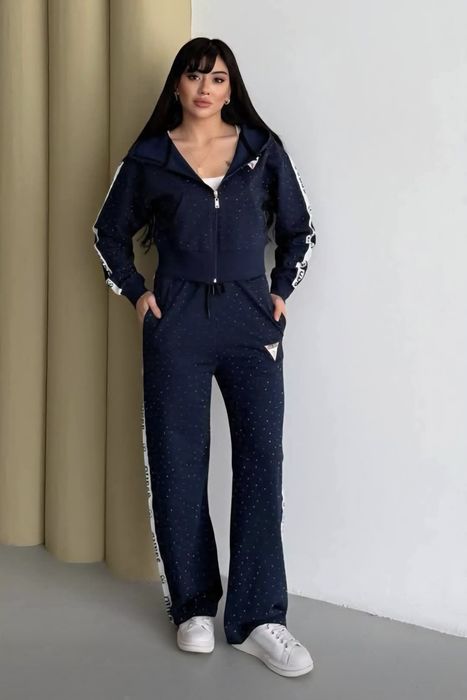 Trening bumbac cu strasuri Guess