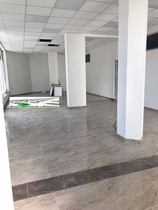 Дава се под наем Магазин в Пловдив, Център - 160 кв.м за 1275 € - Снимка #2