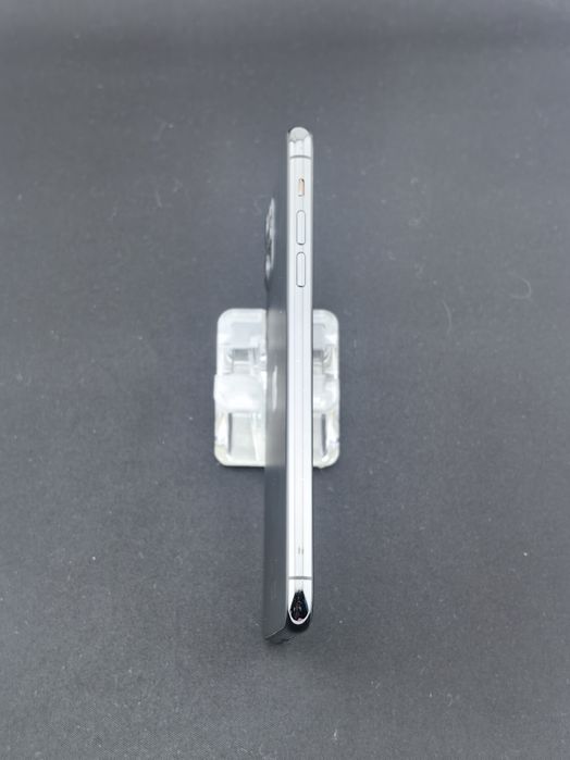 Apple iPhone 11 Pro Max 64 GB ID-agi649