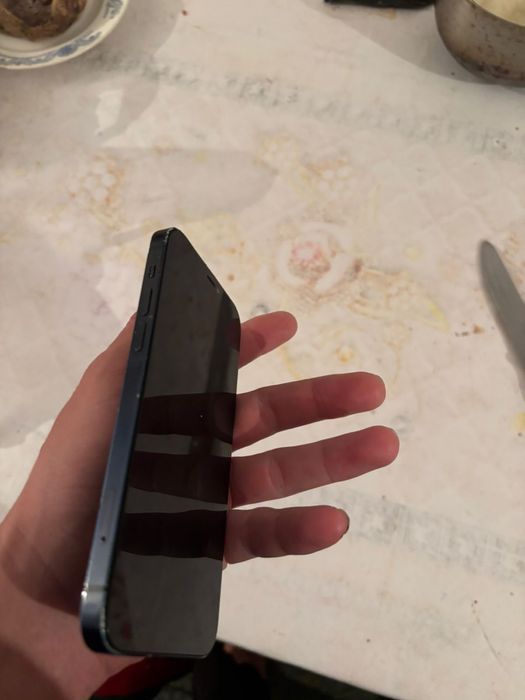 Айфон 12 64гб срочно