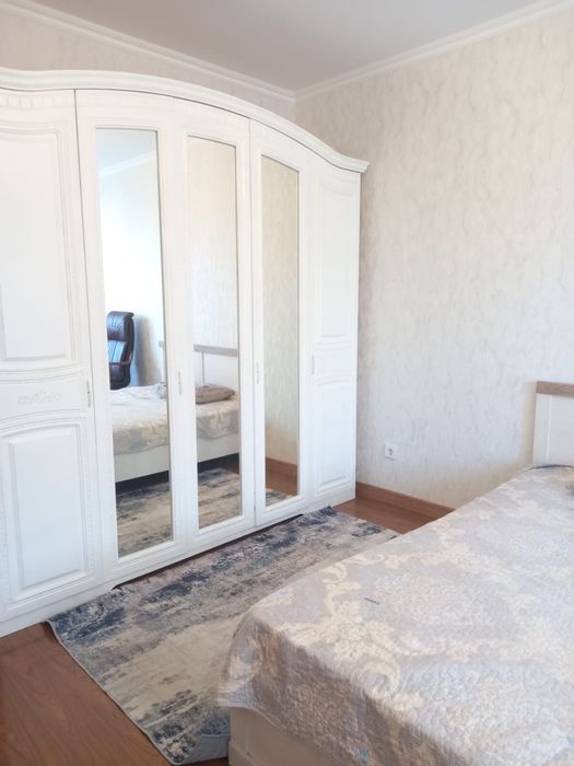 Сдаем 2х ком квартиру Думан