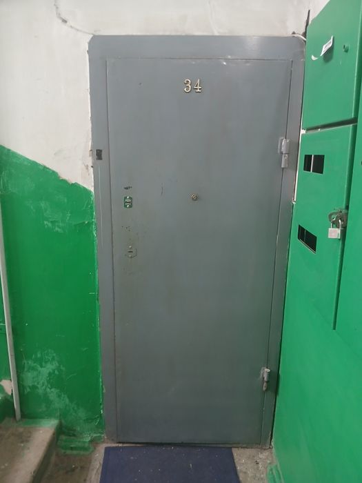 Продам дверь бу 10 тыс