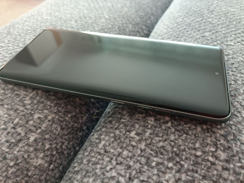 Motorola Edge 60 Pro garanție