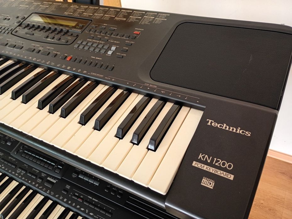 TECHNICS sx-KN-1200 sx-KN-920 pian keyboard orga