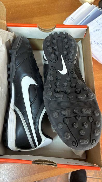 Ghete de fotbal copii nike