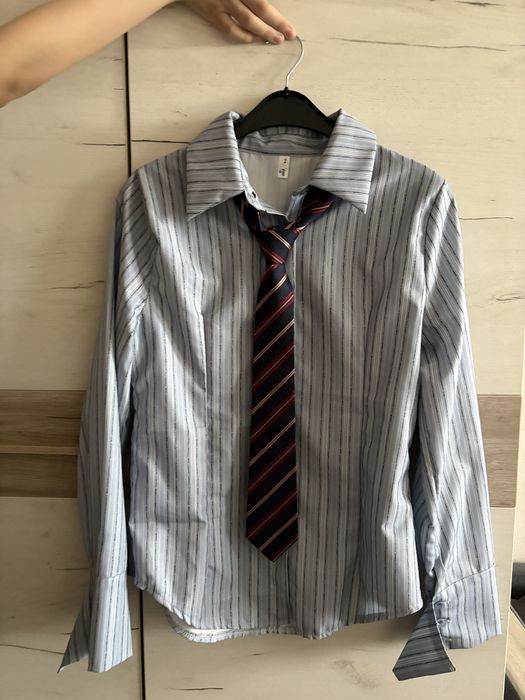 Приталенная рубашка