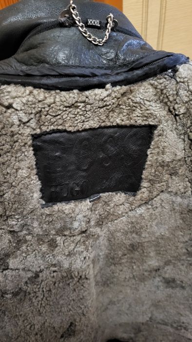 Куртка кожаная Boss