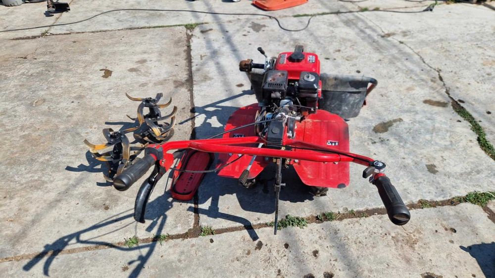 Motocultor cu masa cosit Zimbru 6538 aproape nou
