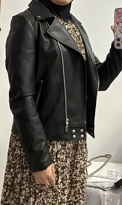 Женская кожаная косуха