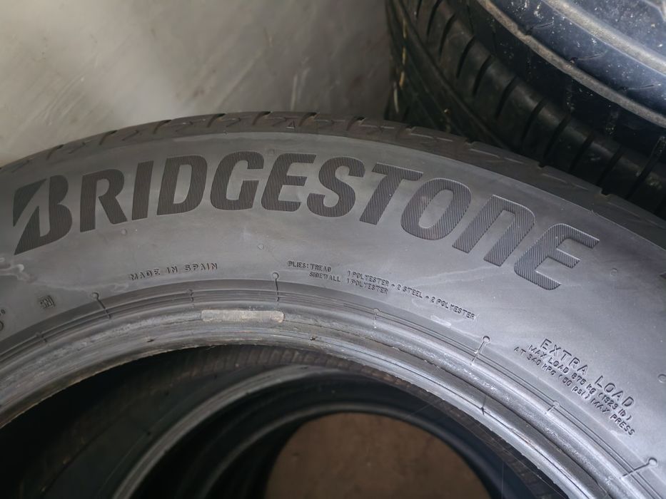 235 55 17, câte 4buc vară Michelin și Bridgestone,5mm