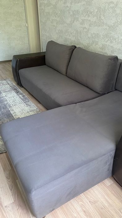 Продам угловой диван
