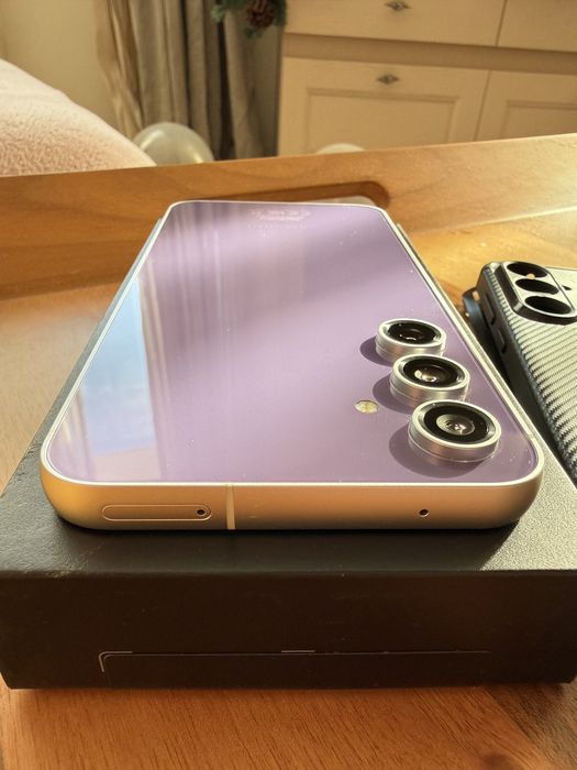 Samsung Galaxy S23FE  256 Gb Като нов