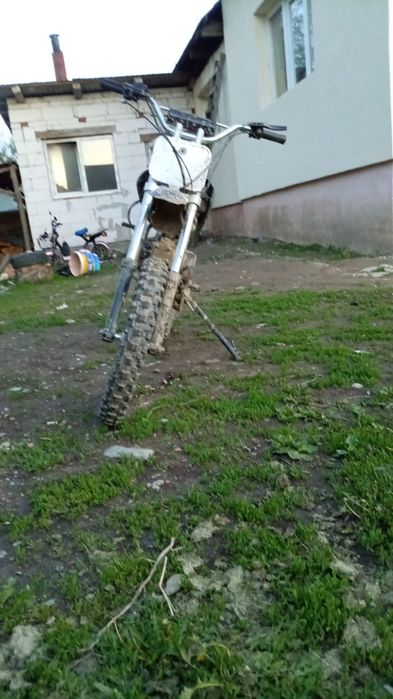 Vand doua cross-uri