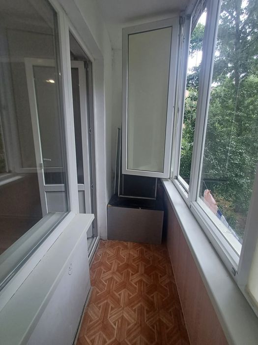 Сдам 2х комн квартиру