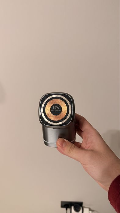 Incarcator wireless iFan 3in1 ( MagSafe, Apple Watch, AirPods) -NOU