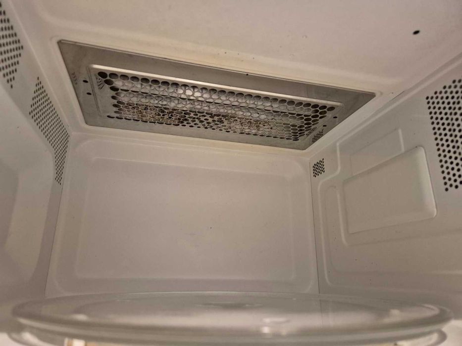 Микровълнова печка с грил Samsung G2736N