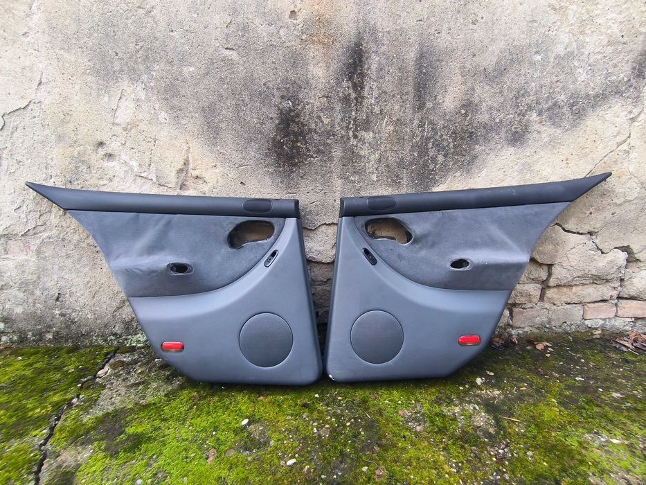 Кори за врати от Сеат Толедо II 1999 г. - 1.6, 100 к.с.