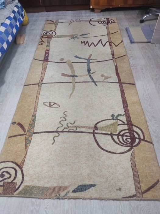 Продам ковер бу размер 1.5*2мм