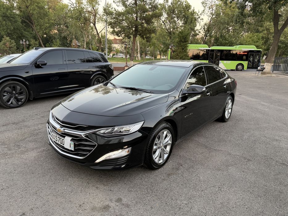 Malibu 2 Premier Qora 2022 Yil Toza