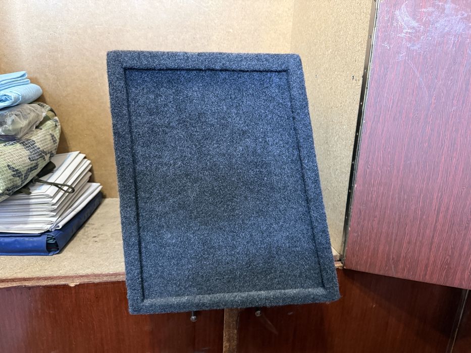 Продам сабвуфер 12