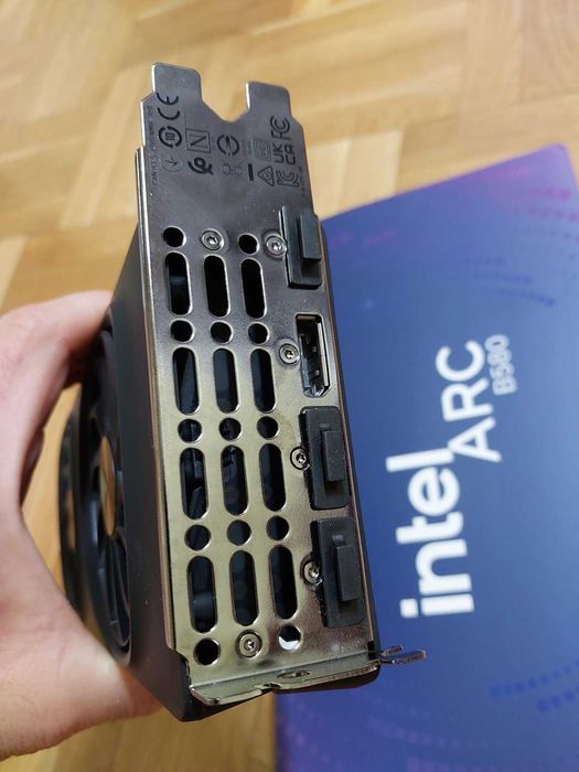Intel Arc B580 12GB , видео карта