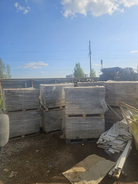 Продам брусчатку в отличном состоянии.