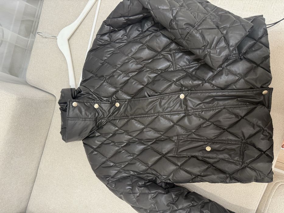 Продам куртку Massimo dutti