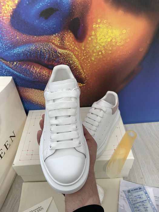 Adidasi Alexander McQueen piele naturala 100% Full Box colectie noua