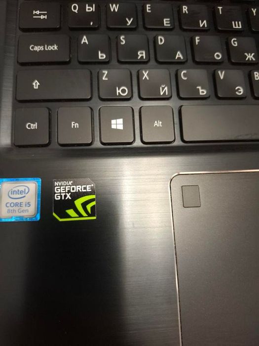 Лаптоп Acer aspire 7