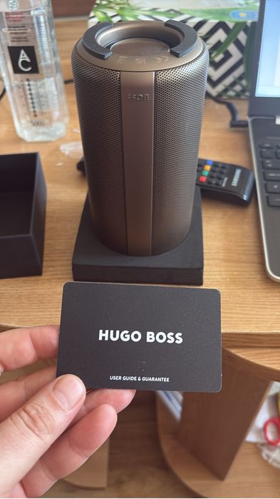 Boxa wireless semnata Hugo Boss