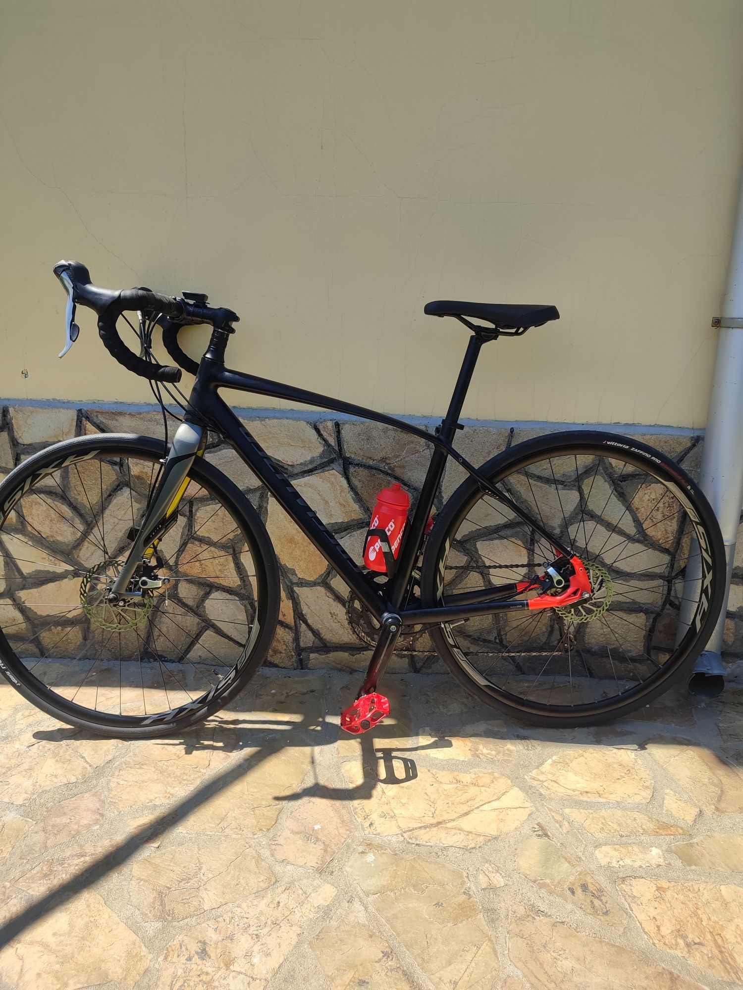 Specialized dolce evo hotsell
