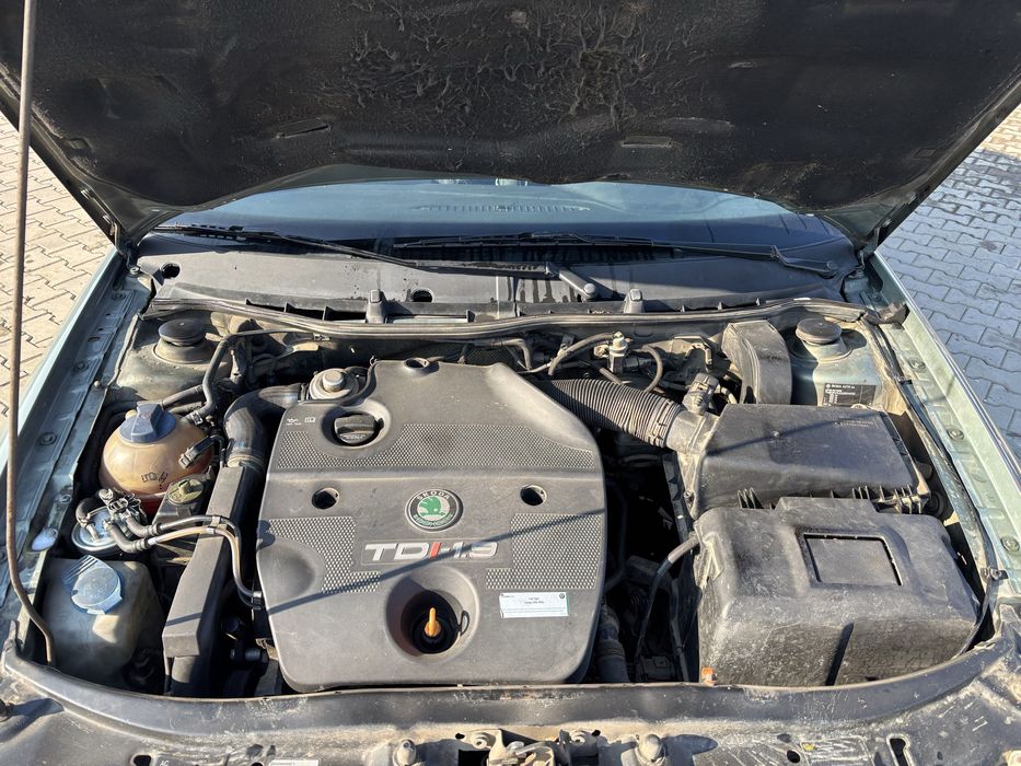 Skoda Octavia 1 – 2002 | 1.9 TDI ASV | 376.000 km | Manuală