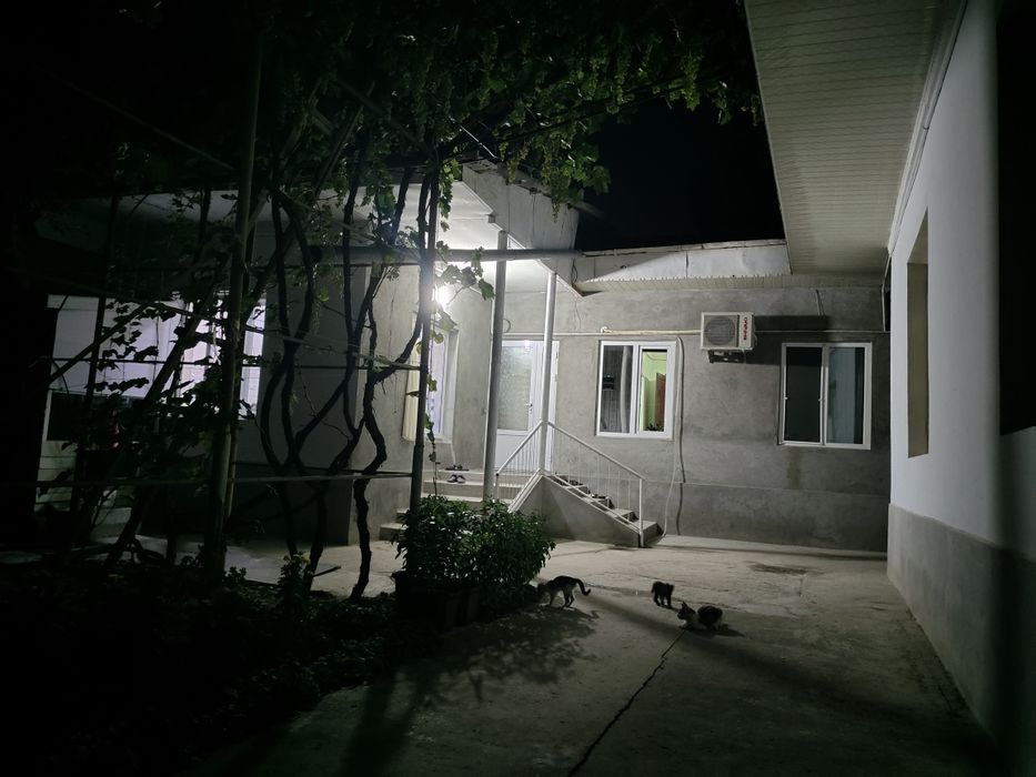 Uy sotiladi xovli srochna Sergeli tumani