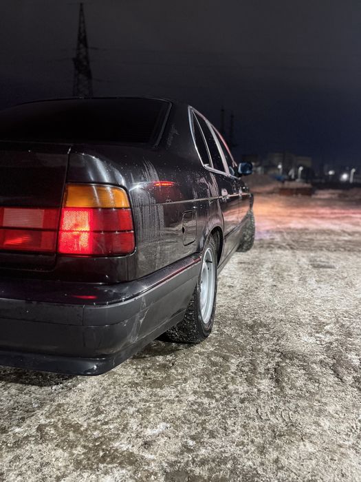 Продам BMW 520 в хорошем состоянии