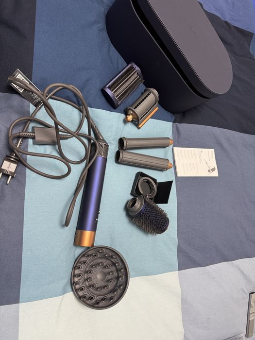AirWrap Dyson ondulator, uscator, coafare, accesorii incluse