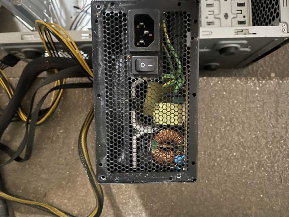 Захранване cooler master silentPro 600w