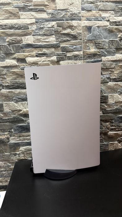 Playstation 5 + Слушалки