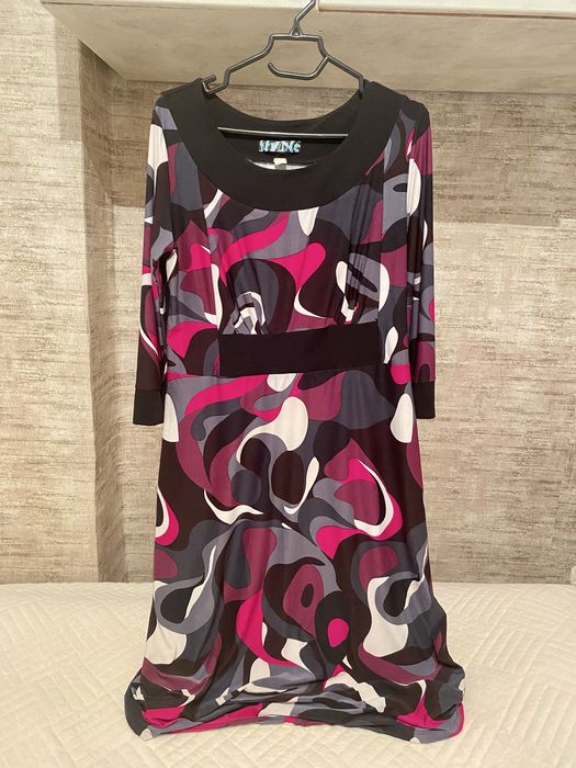 Продам летние платья