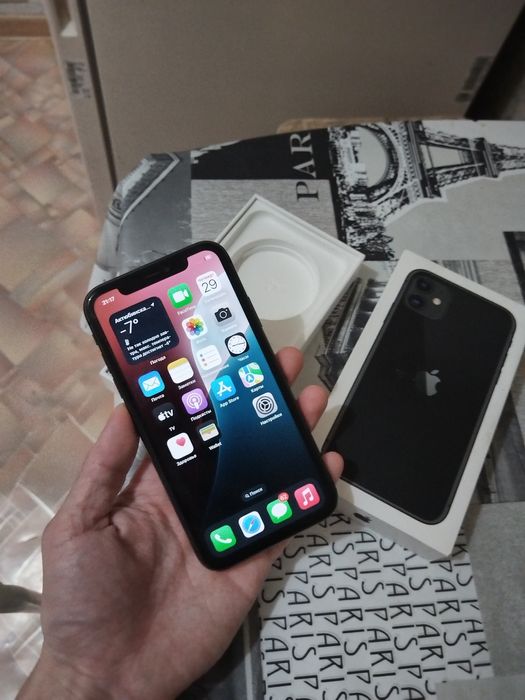IPhone 11 64GB с документами