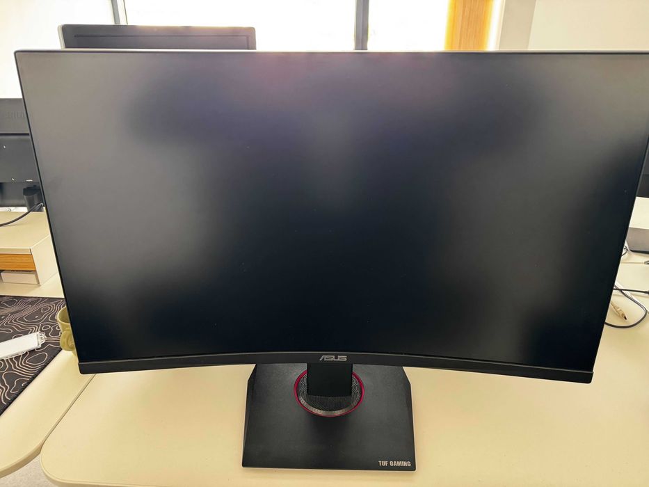 Monitor Gaming Asus TUF VG32VQ Curbat 144hz