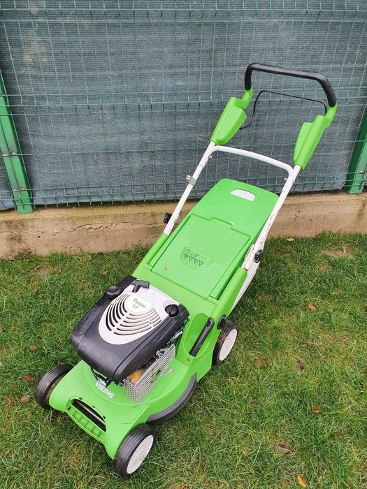 Masina de tuns iarba gazon Viking