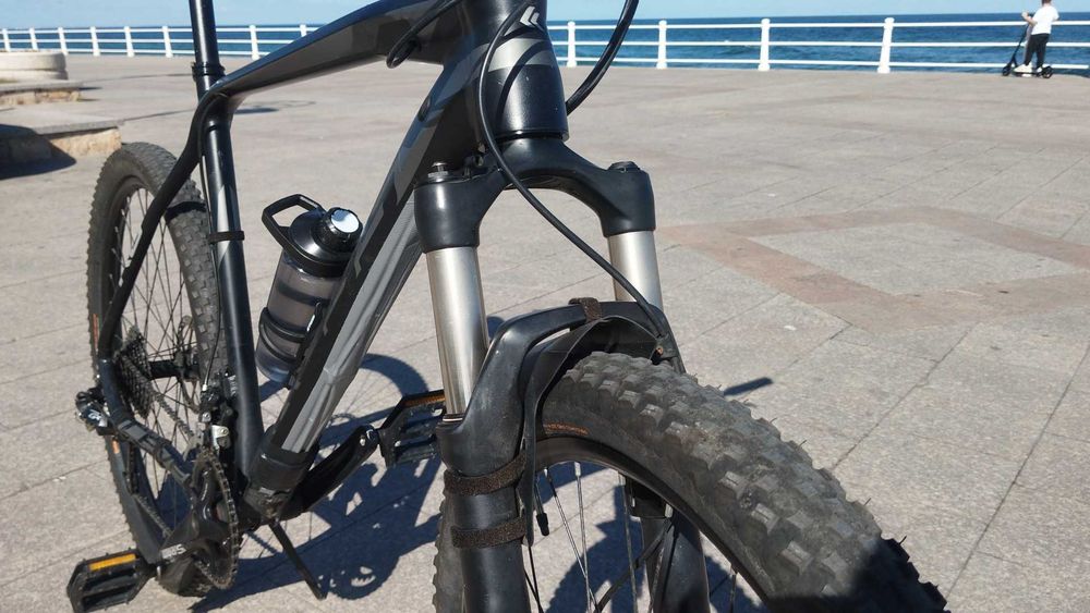 Bicicleta MTB XC Kross Level R8 L (Large) 27.5" 2x10