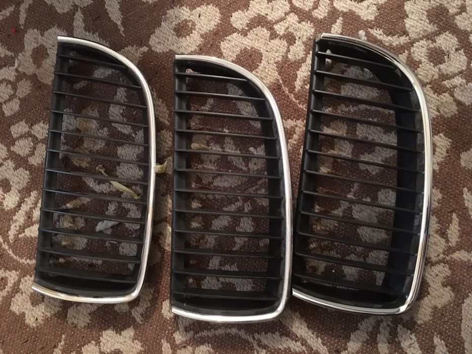 Grila,grile radiator bara fata bmw e90 piese din dezmembrari