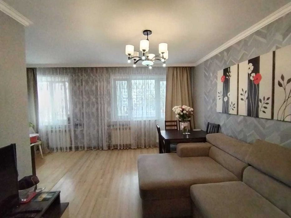 Продажа 3-комнатной квартиры абылай хана