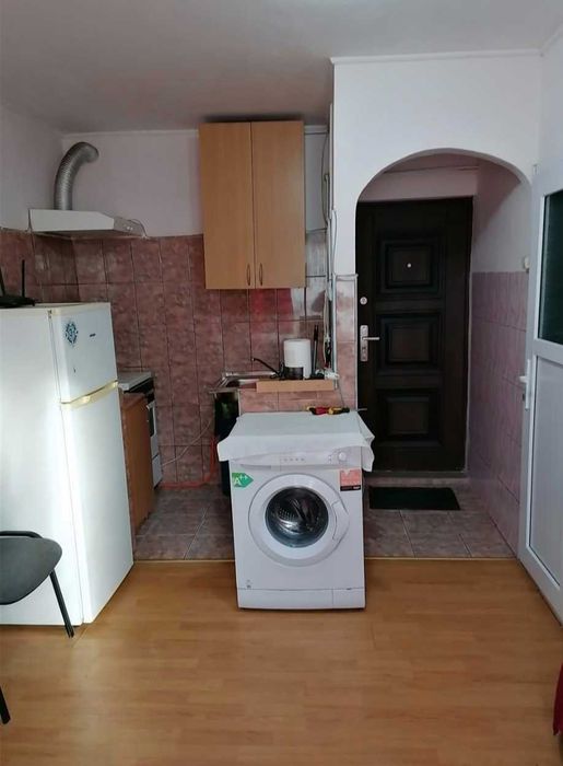 Pf, inchiriez garsonieră et3